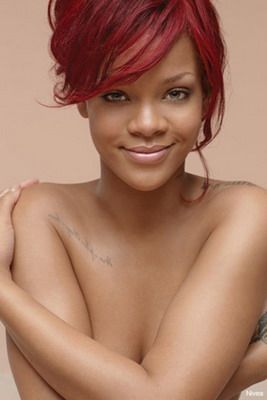 Rihanna, acuzata ca este exagerat de sexy! Tie cum ti se pare stilul ei din ultima vreme?