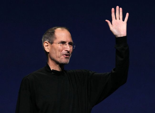 Steve Jobs. Copilul abandonat care a ajuns un magnat excentric cu o avere de 8 miliarde de dolari