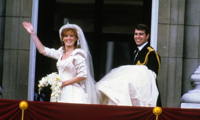 Anunt bomba de la Casa Regala! Monarhia Britanica se pregateste pentru o nunta surpriza. Nimeni nu s-a asteptat ca el sa se insoare