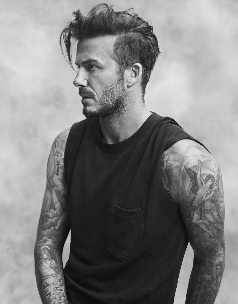 Adevarul despre David Beckham. Cum arata unul dintre cei mai sexy barbati inainte de a filma o reclama: FOTO din culise