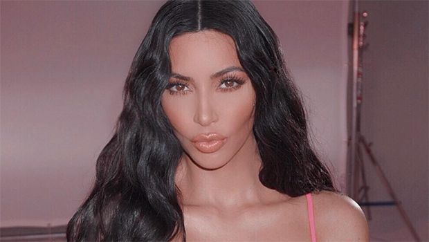 Kim Kardashian, criticată dur de fani. &rdquo;Posteriorul este complet fals&rdquo;