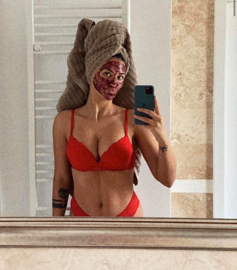 Antonia, apariție &icirc;nfricoșătoare pe Instagram! Cum și-a schimbat look-ul pentru Halloween