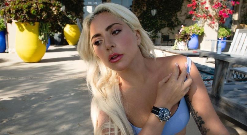 Lady Gaga, super sexy la piscină! Imaginea care a adunat peste 1,4 milioane de like-uri
