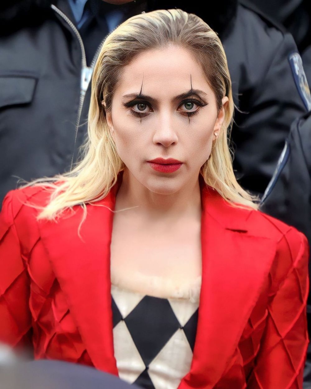 Cum arată Lady Gaga &icirc;n rolul Harley Quinn. Artista joacă &icirc;n &bdquo;Joker: Folie &agrave; Deux&rdquo;, alături de Joaquin Phoenix